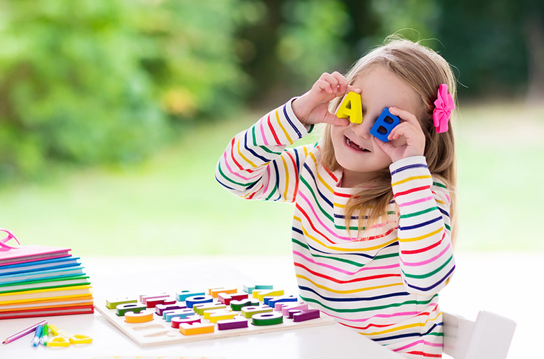 Actividades para niños de 2 a 3 años: beneficios y ejemplos - Guardería  Bilingüe inglés en Valencia – Chiquilín